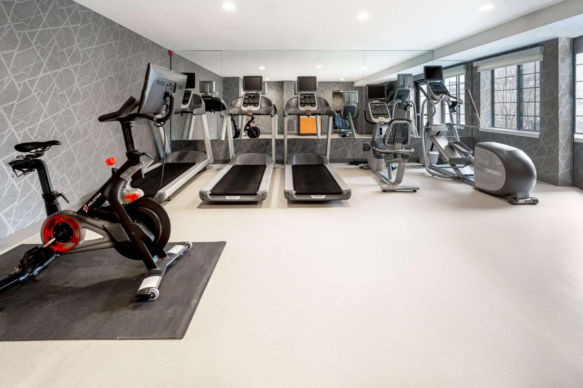 Homewood Suites By Hilton Eatontown Dış mekan fotoğraf